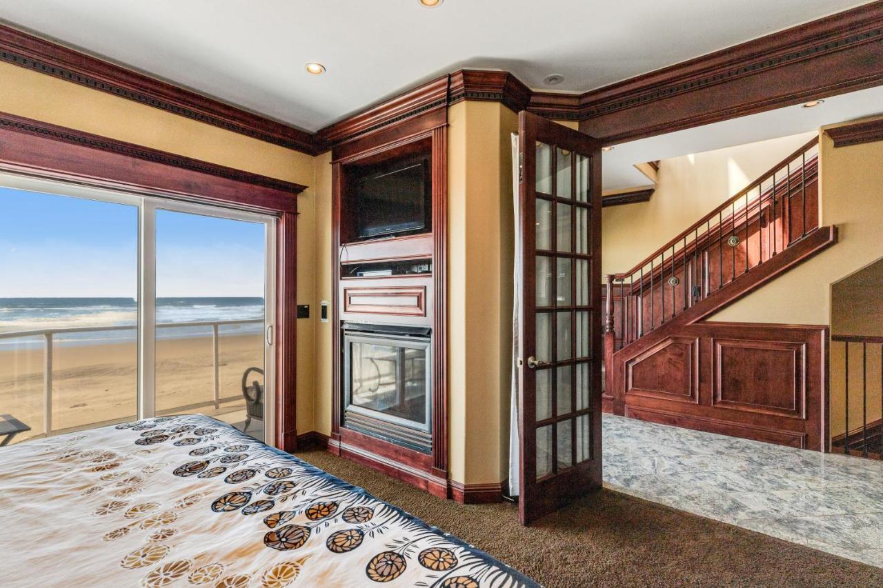 Oceanfront Seascape